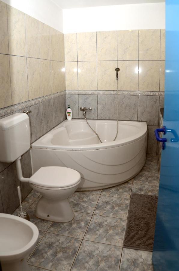 Apartman M&S Biograd Na Moru Ngoại thất bức ảnh